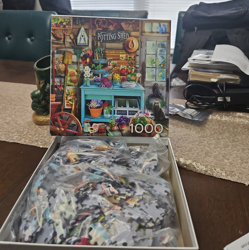 Potting Shed 1000-Piece Jigsaw Puzzle - Used